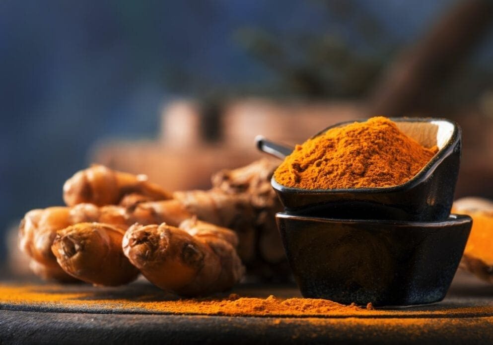 Turmeric powder and fresh turmeric